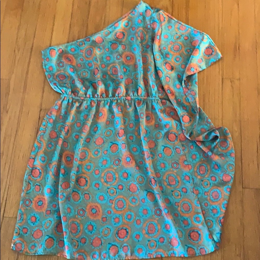 Women’s dress